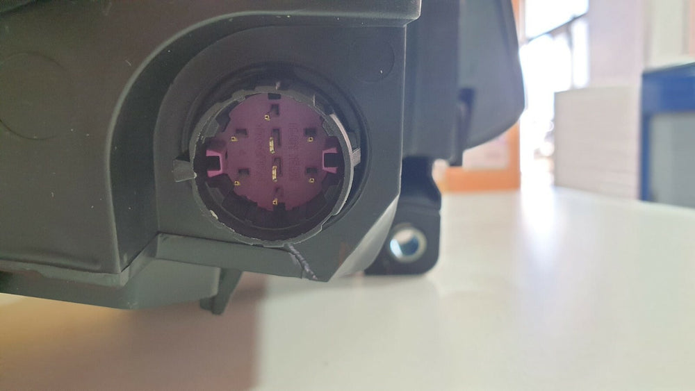 FARO SINISTRO SX ANTERIORE LANCIA YPSILON 312 D. 2011 PROIETTORE FANALE (NO LED)