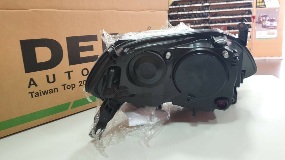 FARO SINISTRO SX ANTERIORE LANCIA YPSILON 312 D. 2011 PROIETTORE FANALE (NO LED)