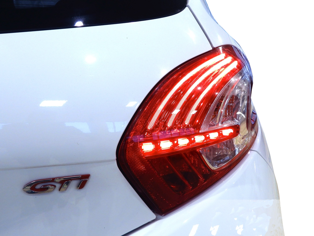 FARO FANALE POSTERIORE STOP CON LED DESTRO PEUGEOT 208 1A SERIE 2012>2014