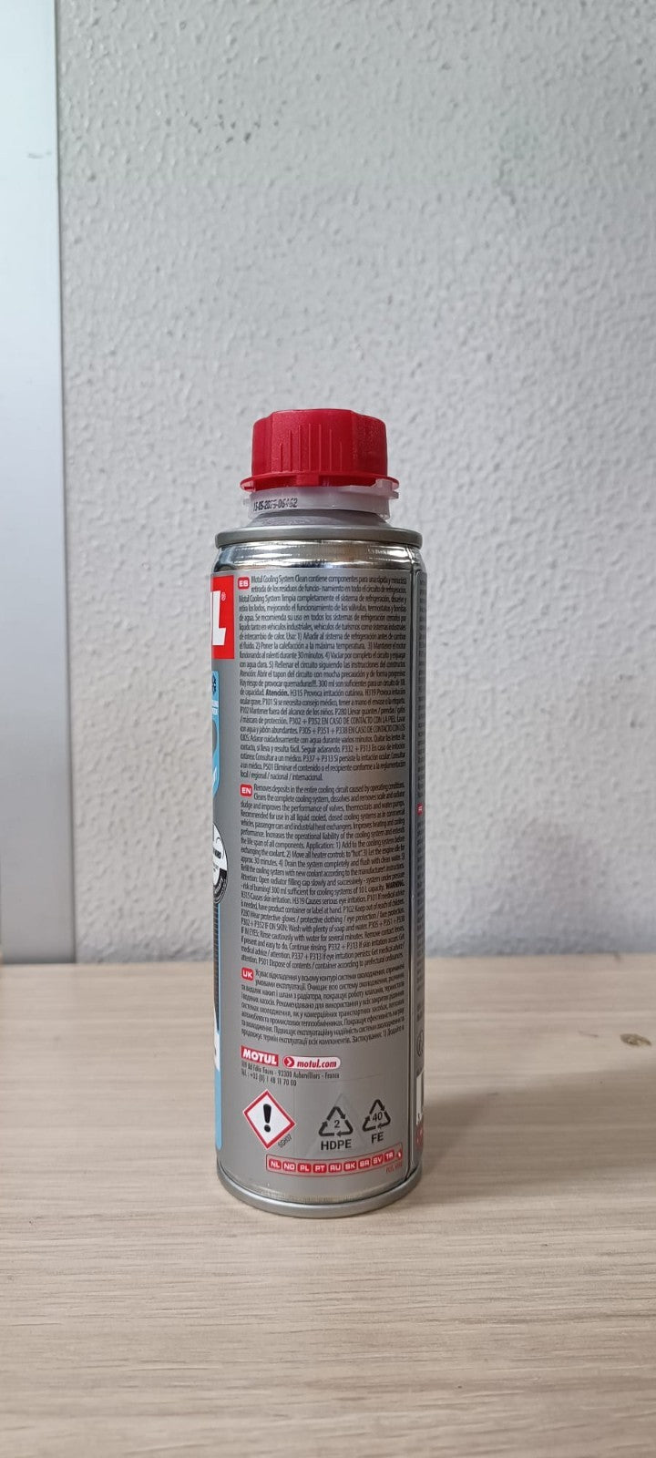 Pulitore radiatore Motul Radiator Clean impianto raffreddamento motore da 300 ML