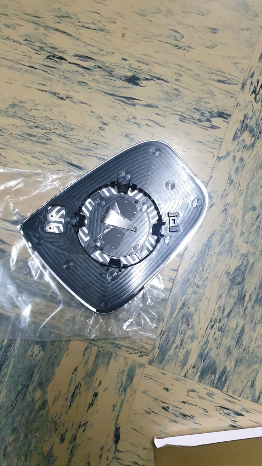 PIASTRA SPECCHIO TERMICO SINISTRO CON VETRO HYUNDAI ix20 DAL 2010 SPECCHIETTO