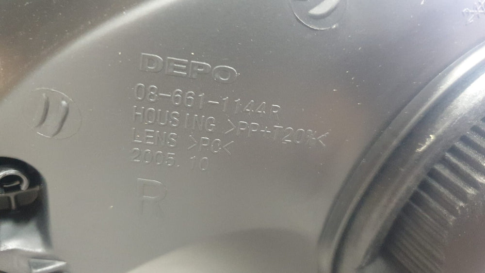 COPPIA FARI ANTERIORI FRECCIA BIANCA FIAT IDEA >06 SENZA FENDINEBBIA INCORPORATI