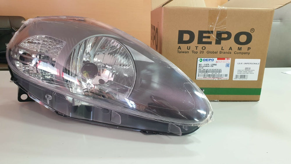 FARO DESTRO FIAT GRANDE PUNTO PARABOLA GRIGIO SCURA 2008> CONN. VIOLA H4 7 PIN