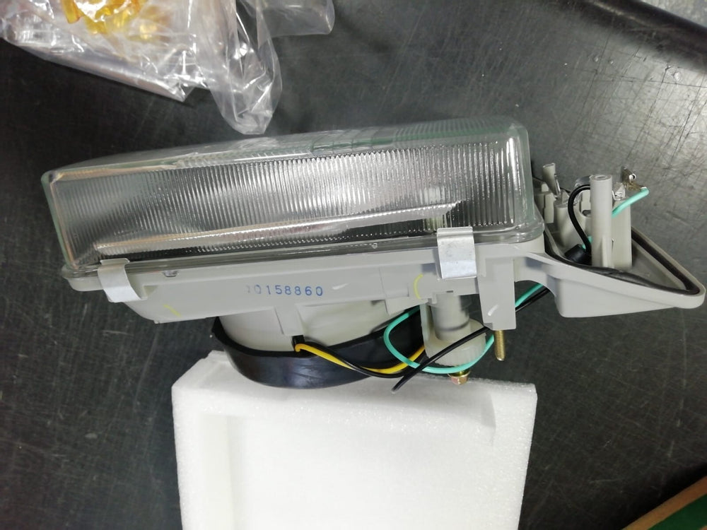 COPPIA FARI FIAT PANDA 141 1986-2003 PROIETTORI FANALI ANTERIORI Dx e Sx MANUALE