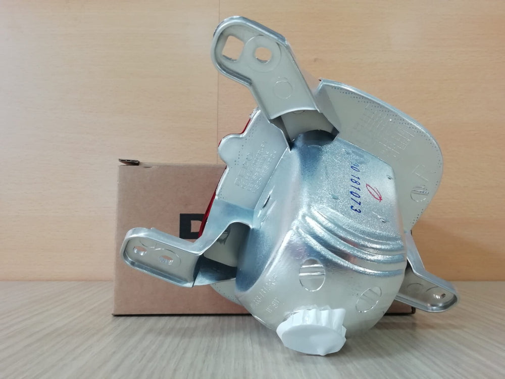 FANALE FANALINO LUCE RETROMARCIA POSTERIORE INFERIORE DESTRO FIAT PANDA DAL 2012