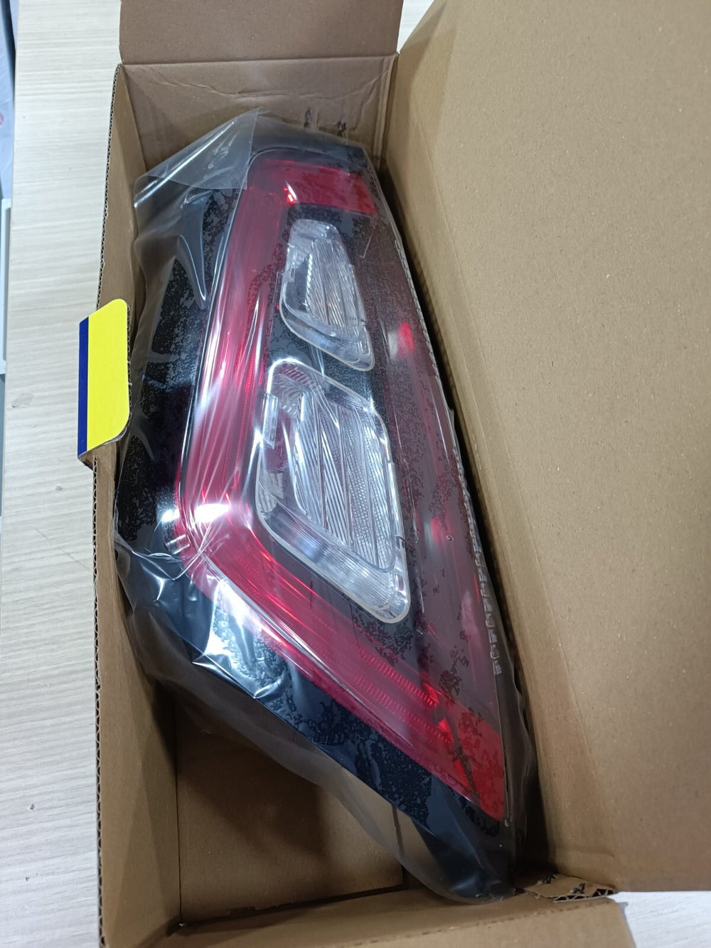 COPPIA FARI FIAT PUNTO EVO FANALI STOP POSTERIORI GRUPPO OTTICO BORDO INT. NERO
