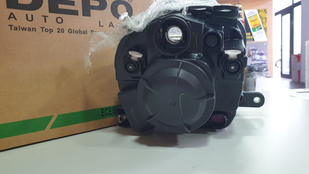 2 FARI FANALI PROIETTORI ANTERIORI SUPERIORI DX SX FIAT 500 RESTYLING DAL 2015