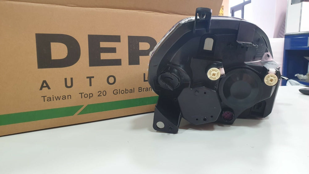 FARO SINISTRO FIAT GRANDE PUNTO PARABOLA GRIGIO SCURA 2008> CONN. VIOLA H4 7 PIN
