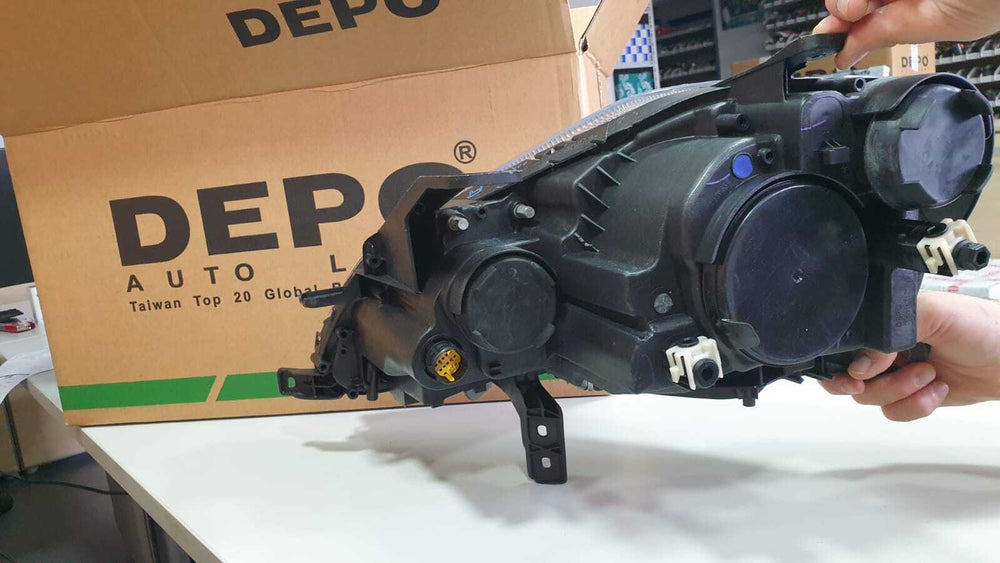 COPPIA FARI LANCIA DELTA DAL 2008 H7-H7 FANALI PROIETTORI DX & SX C/MOTORINO